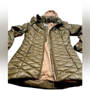 Eddie Bauer Brown Puffer Jacket with Quilted Design